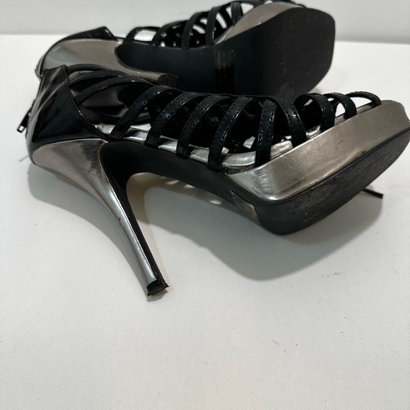Charlotte Russe Black Strappy Lace-Up Platform Heels Size 7 EUC | Cage Sandals - Picture 7 of 7